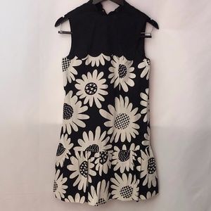 Victoria Beckham for Target Daisy Shift Dress.  Black and  White Size XS